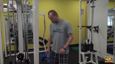 Gym Bunnies: Horny Workout with Rich Predator!