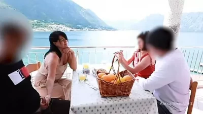 Watch This Massive Cock Jack Off in Public!