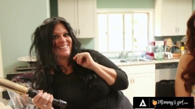 Steamy Behind-the-Scenes: MILF's Naughty Interview & Lingerie Fitting for Quick Learner Action