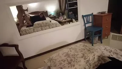 Insatiable Cocksucker Wifey Takes a Massive Cumshot!