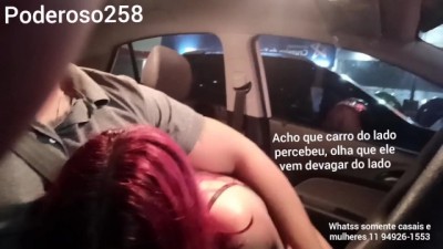 Novinha Ruiva me Chupando Na Avenida Paulista Dentro do Carro no Trânsito