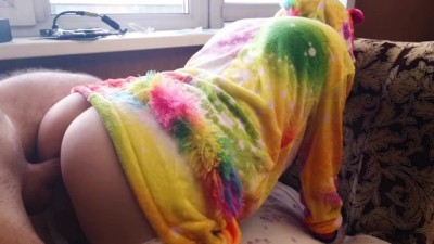 Cutie loves realitykinganal to fuck doggy style in pussy