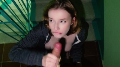 Мама xxx animal woman дома? Тогда трахну тебя в подъезде