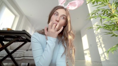 Want me to bounce around on your lingerie orgy cock??Can I be your girl??