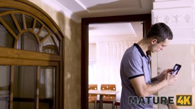 Steamy 4K Action: Intense Pleasure as Stepson Rocks Her World
