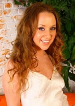 Leighlani Red